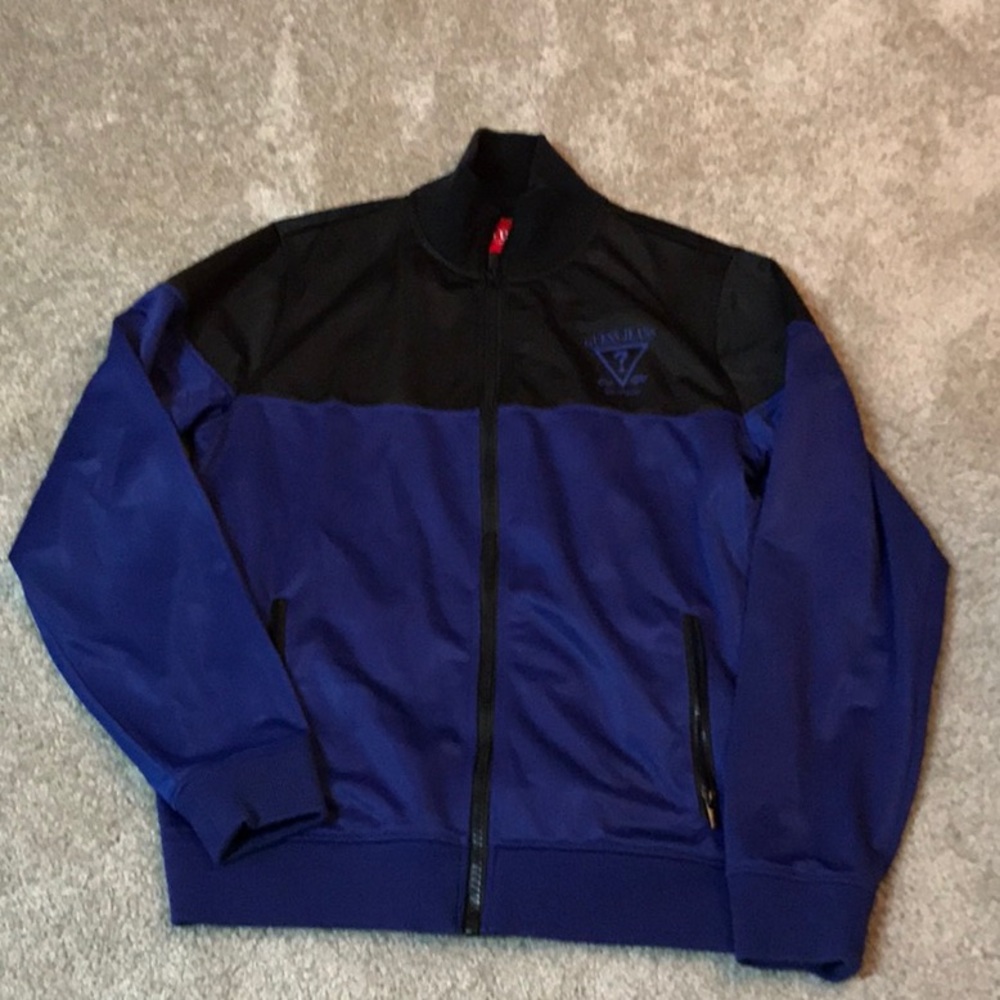 Men’s GUESS long sleeve zip up warmup jacket - M